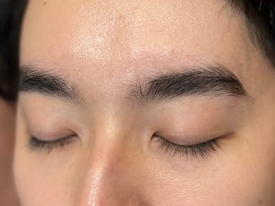 THE BROW 池袋東口店 店内写真 4枚目