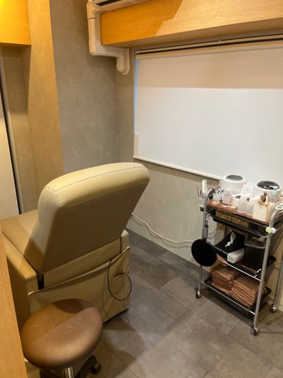 THE BROW 池袋東口店 店内写真 1枚目