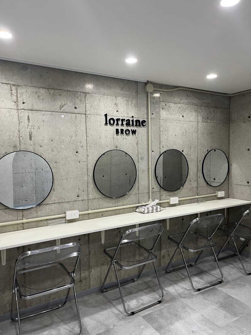 眉毛とまつげパーマの専門店 ロレインブロウ 京都駅前店（京都駅）のメンズ眉毛サロン