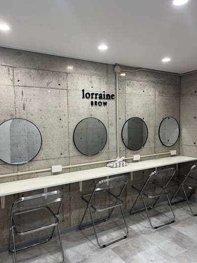 眉毛とまつげパーマの専門店 ロレインブロウ 京都駅前店 店内写真 1枚目