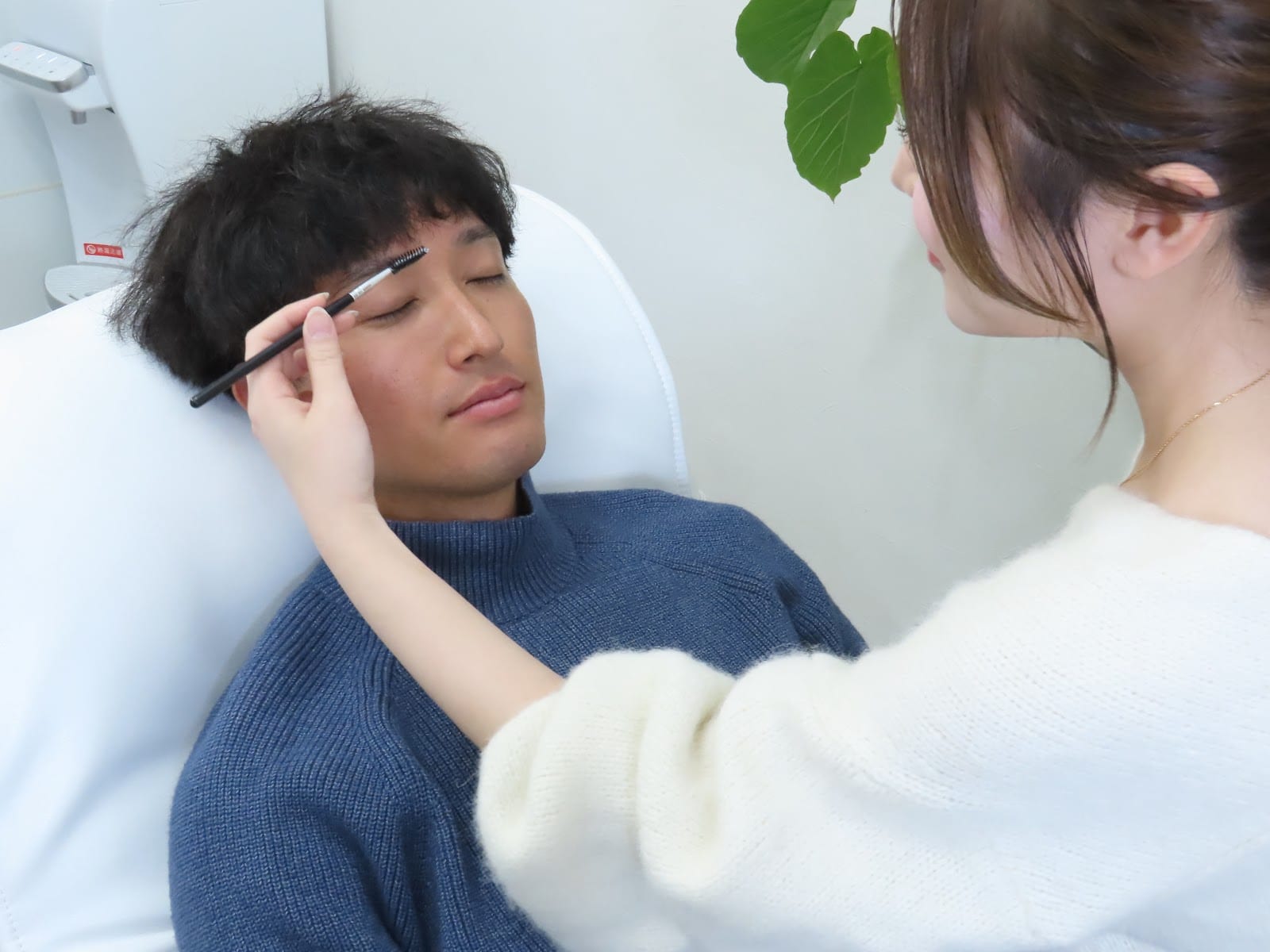 YULACE. 恵比寿(恵比寿)のメンズ眉毛サロン店内写真 1枚目