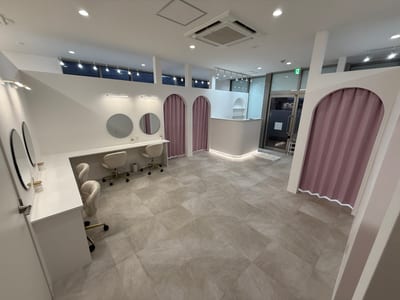 眉毛とまつげパーマの専門店 ロレインブロウ 白河店 店内写真 1枚目