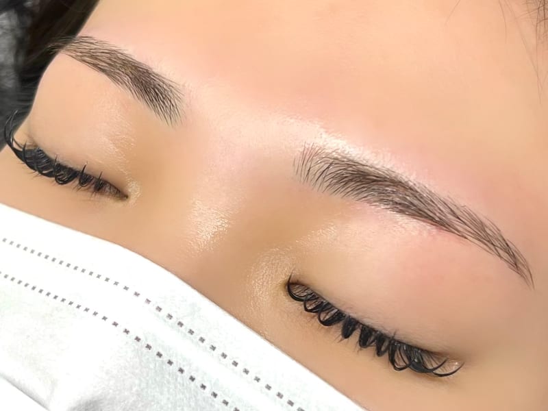LUCIA LASH BROW銀座 眉毛/まつげパーマ/マスカラパーマ/マツエク/ワンホン/LEDの店内写真3