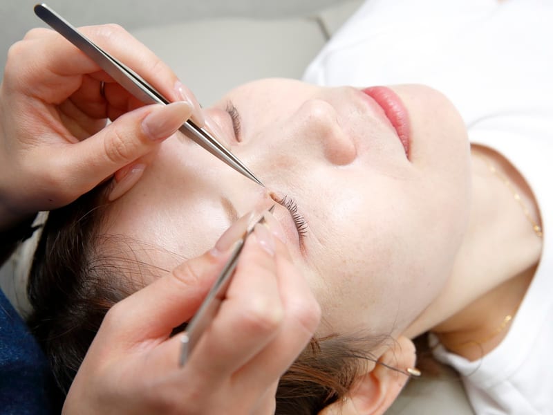 eyelash&eyebrow studio Leanalu 立川店 フラットラッシュ・まつげパーマ・アイブロウの店内写真3