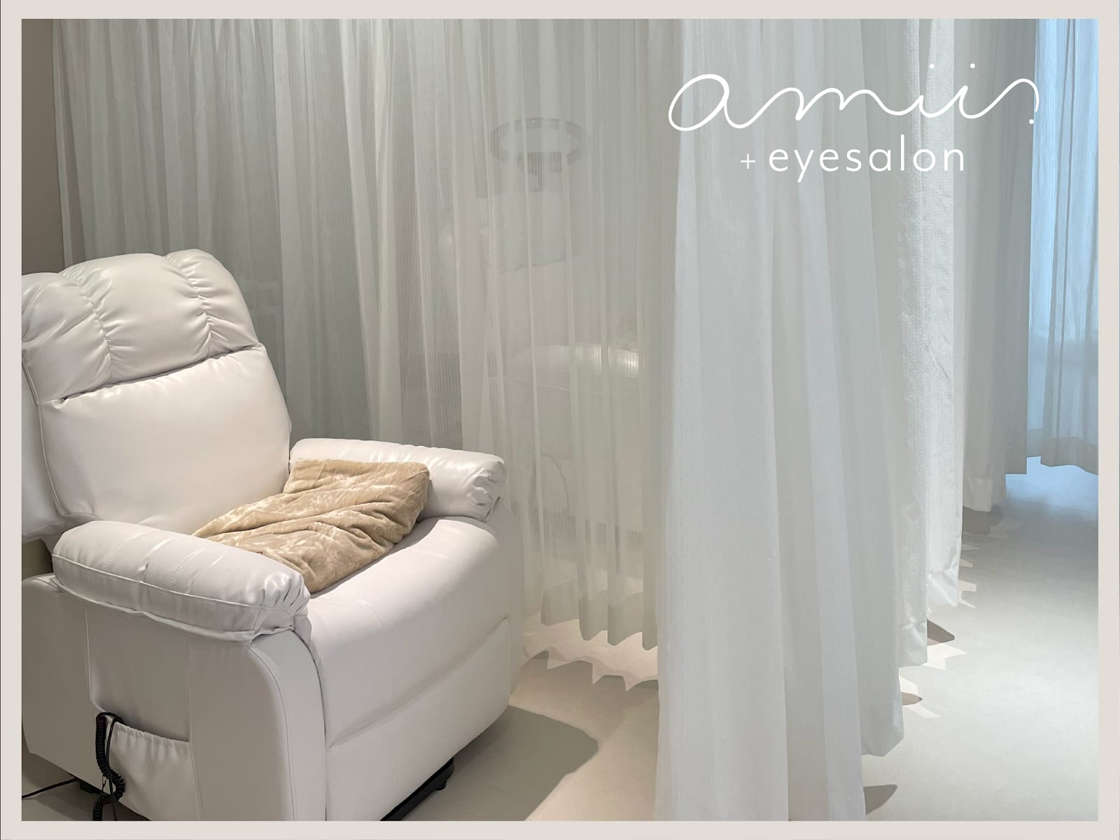 amii. 福岡博多店(福岡)のメンズ眉毛サロン店内写真 1枚目