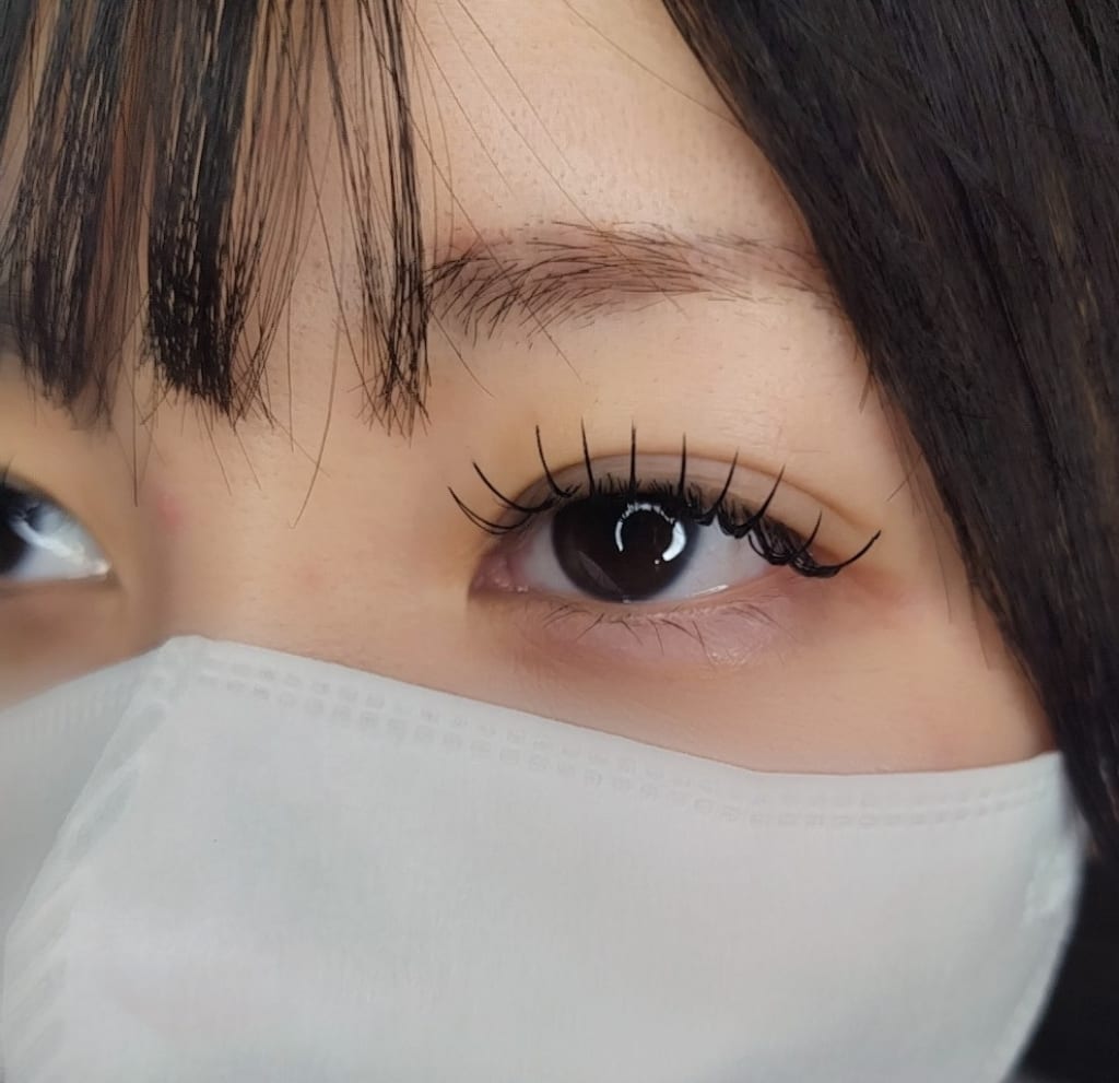 まつげ 眉毛専門店JASY（呉）のメンズ眉毛サロン店内写真 1枚目